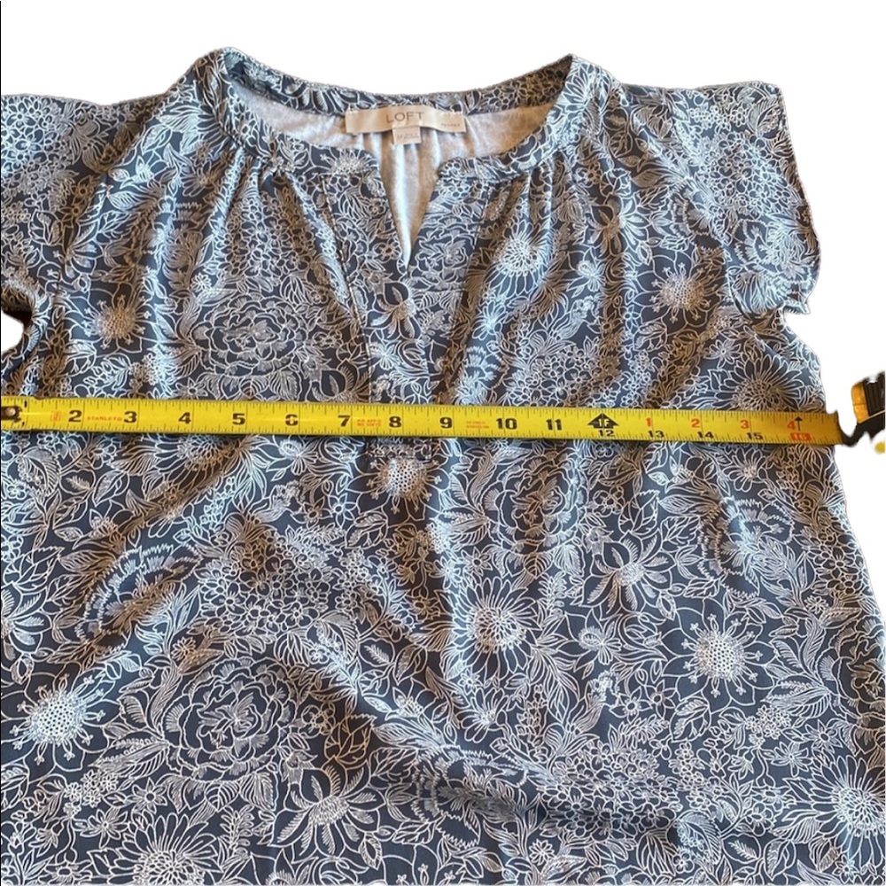 Loft Ruffled Floral Print Top - Picture 9 of 10
